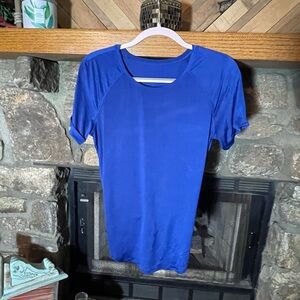 Lululemon Open Up Tie Back Tee in Larkspur Blue